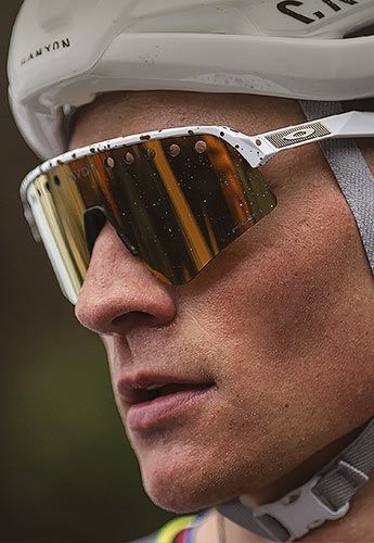 Hozd ki a maximumot az Oakley napszemüvegeivel