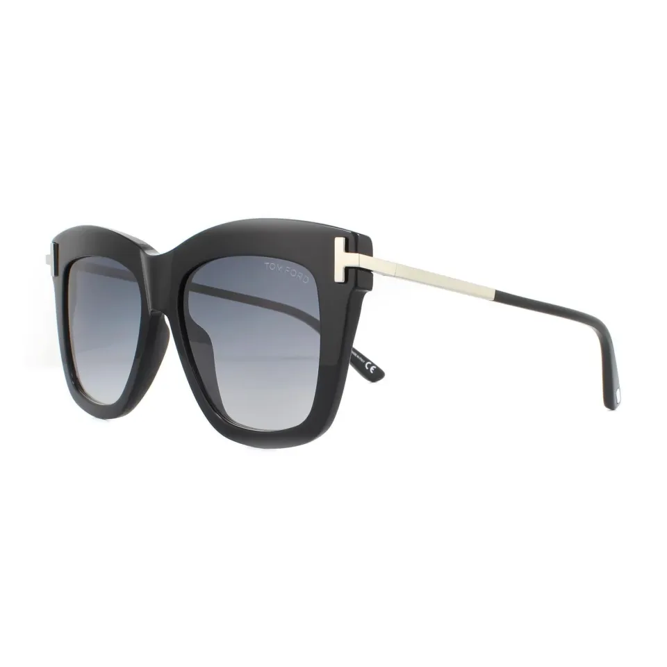 TOM FORD FT0822 01B Női Napszemüveg